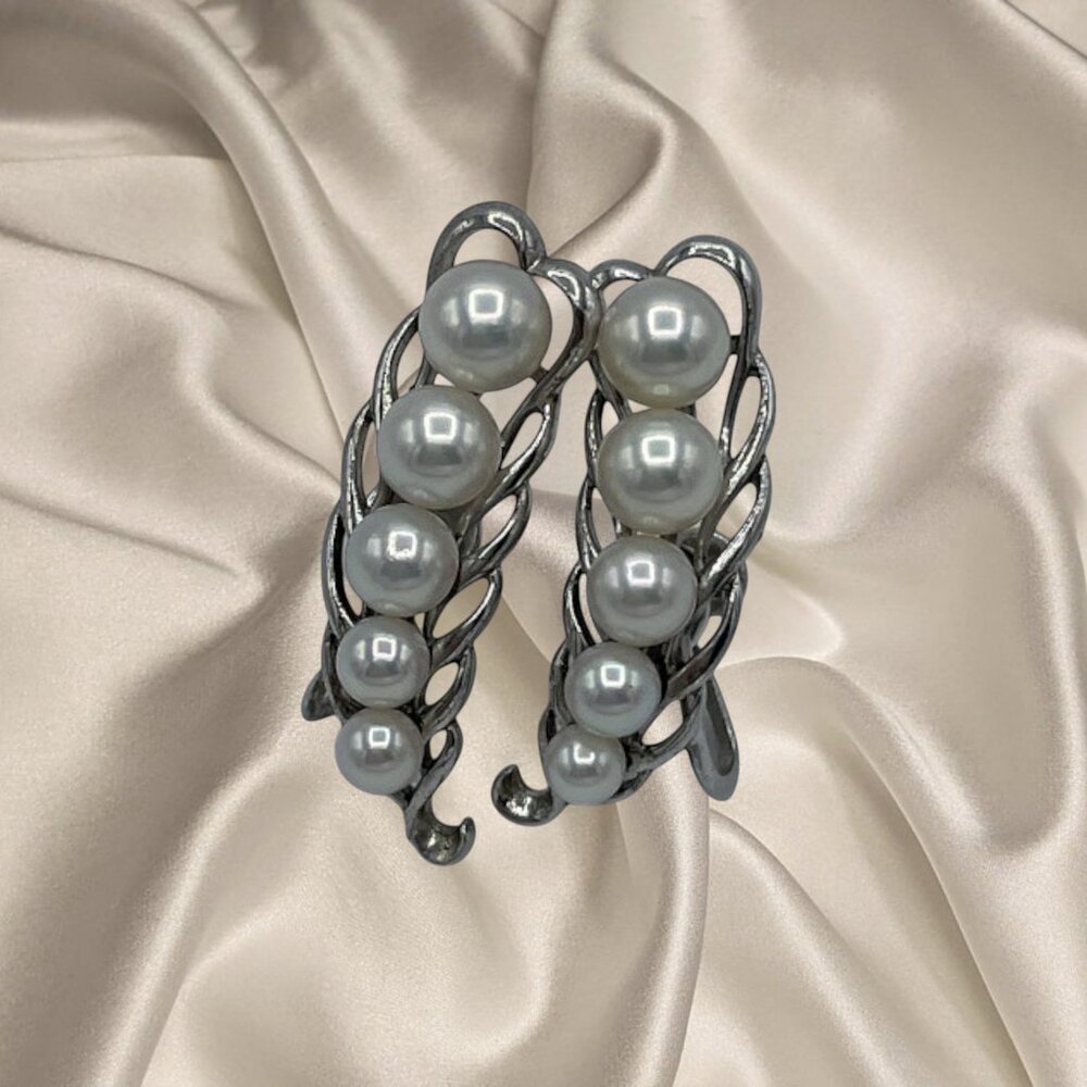 Vintage Mikimoto Sterling Silver Pearl Screw Back Earrings